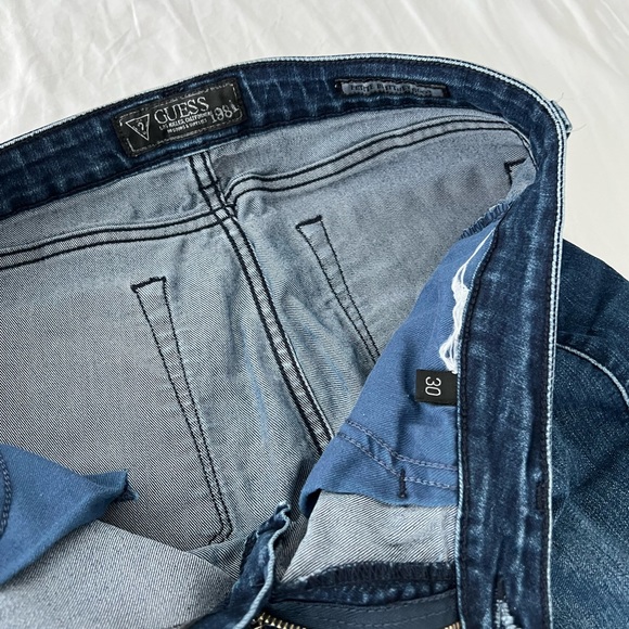 ❤️ Host Pick❤️❤️ Petite Brittney Boot cut Guess jeans 30 x 30 - Picture 3 of 9